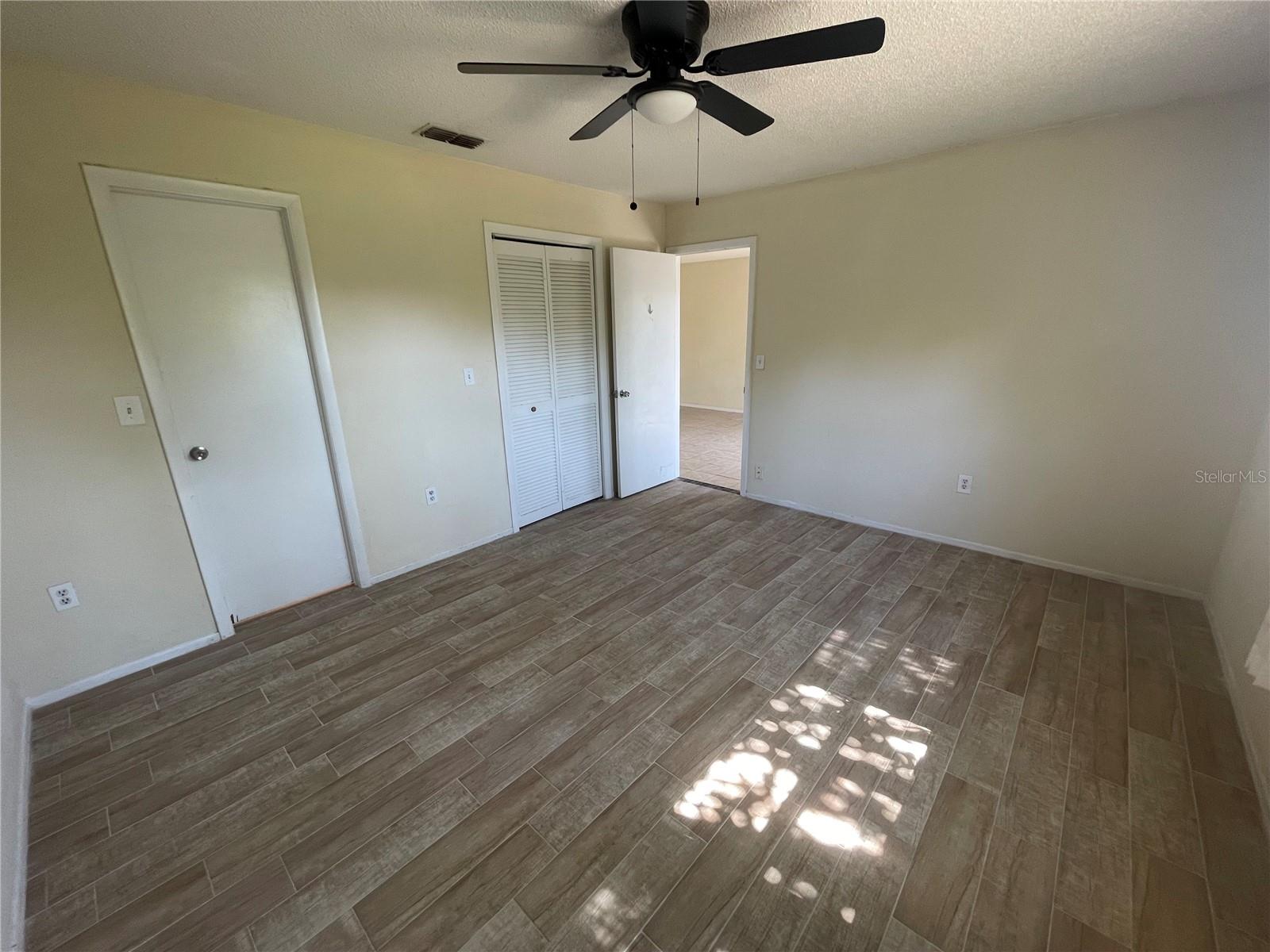 SHADOW RIDGE - Residential Lease