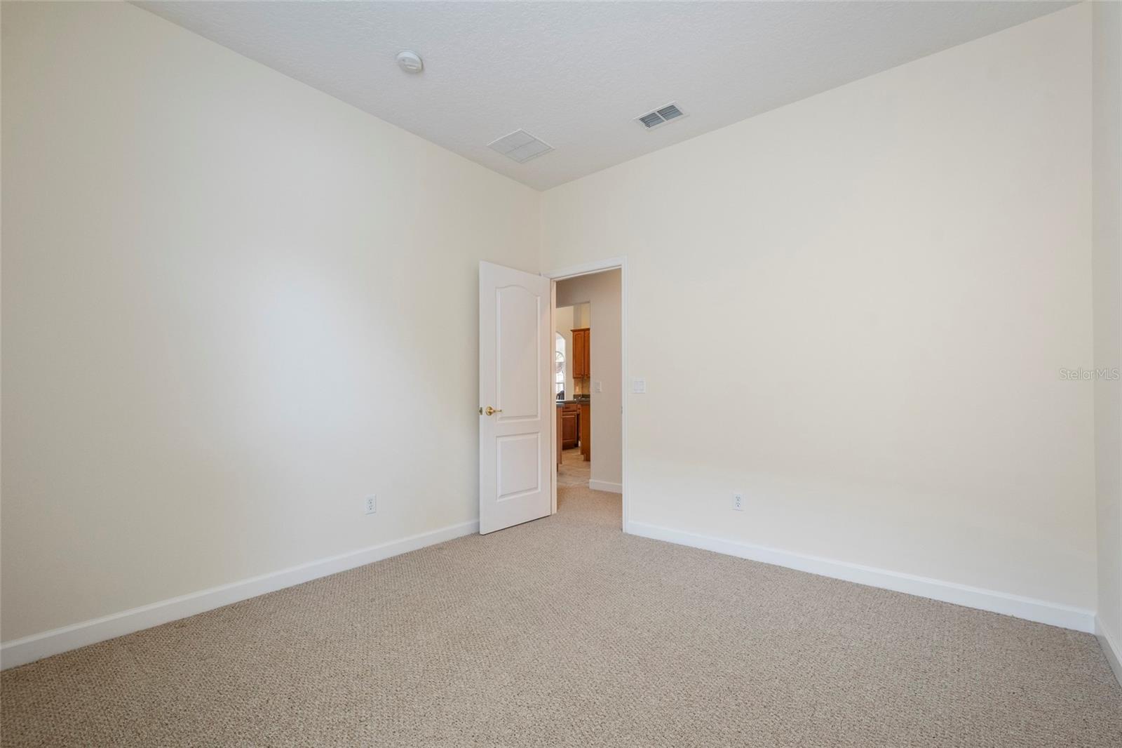 LA VINA - NONA CREST - Residential