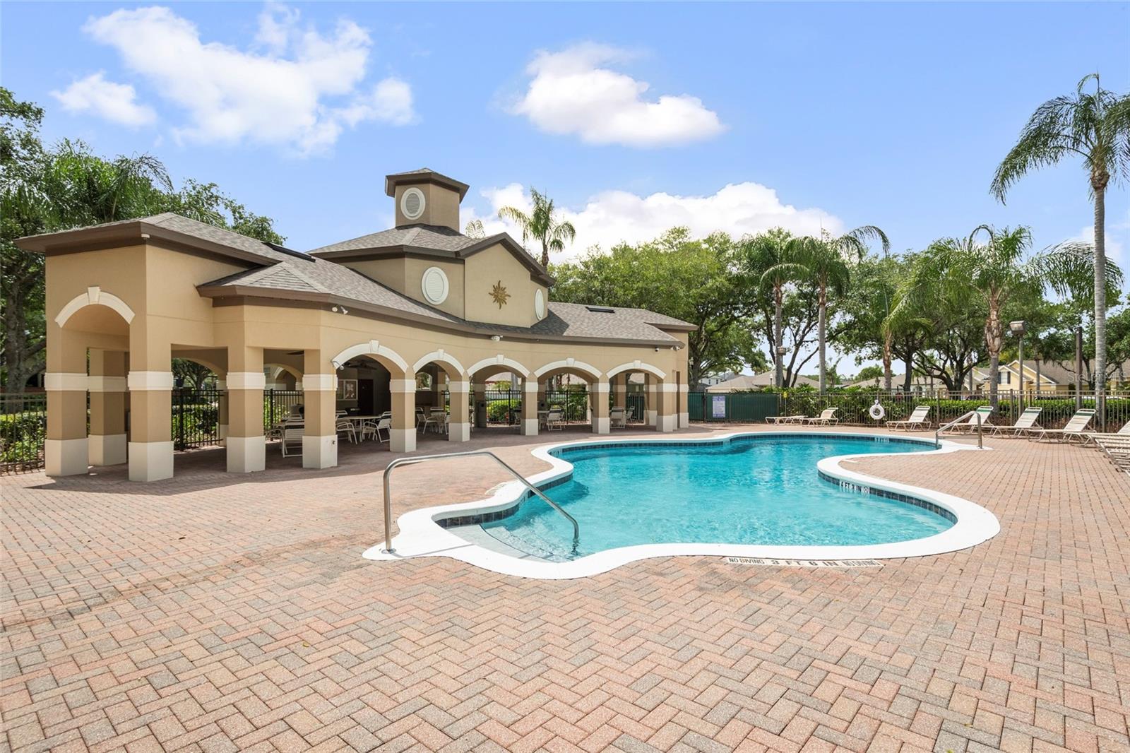 LA VINA - NONA CREST - Residential