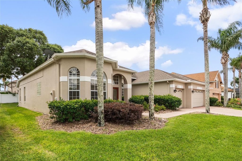 Photo of 10060 Chardonnay Drive, Orlando, FL 32832 (MLS # O6400359)