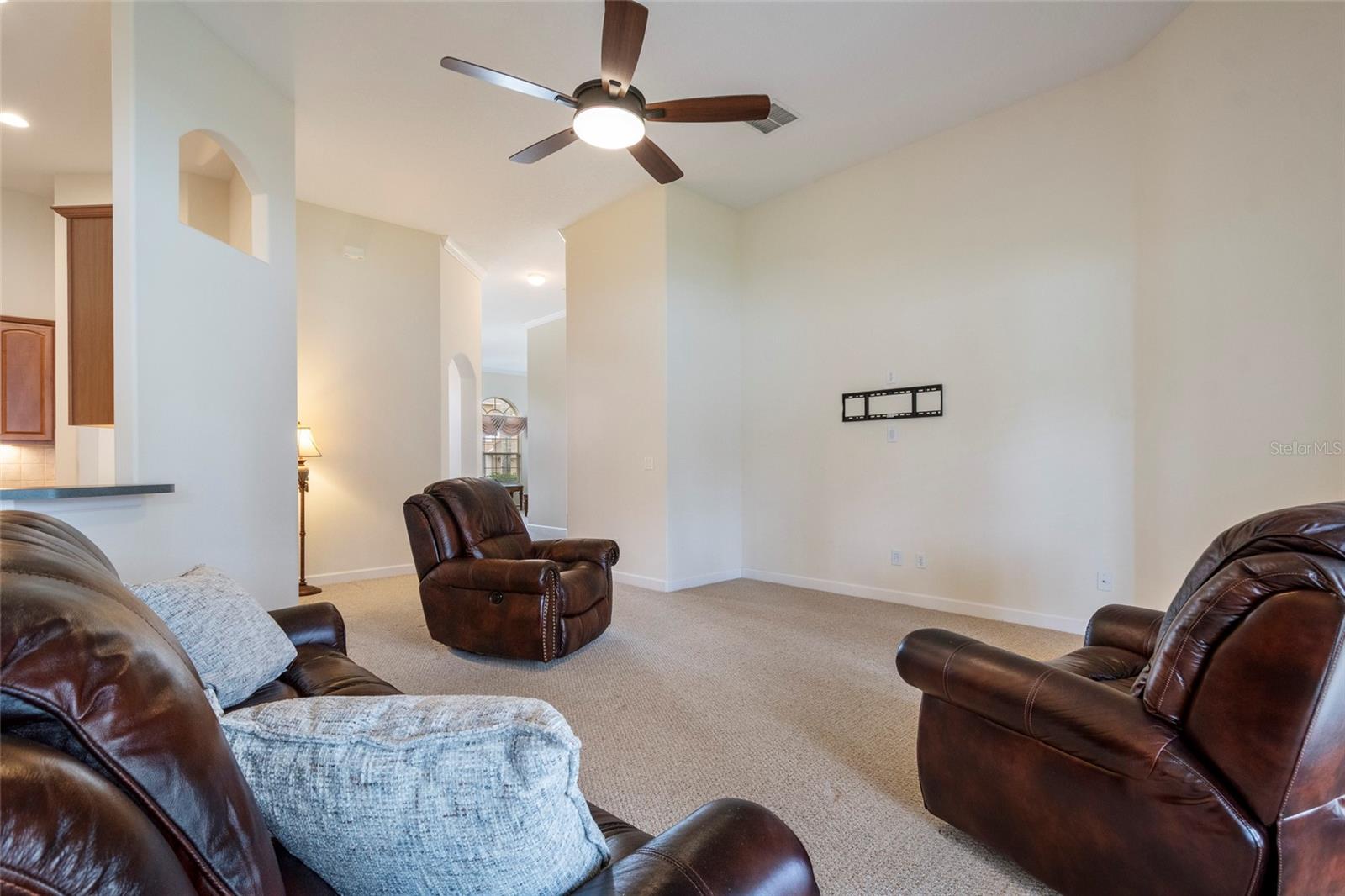 LA VINA - NONA CREST - Residential