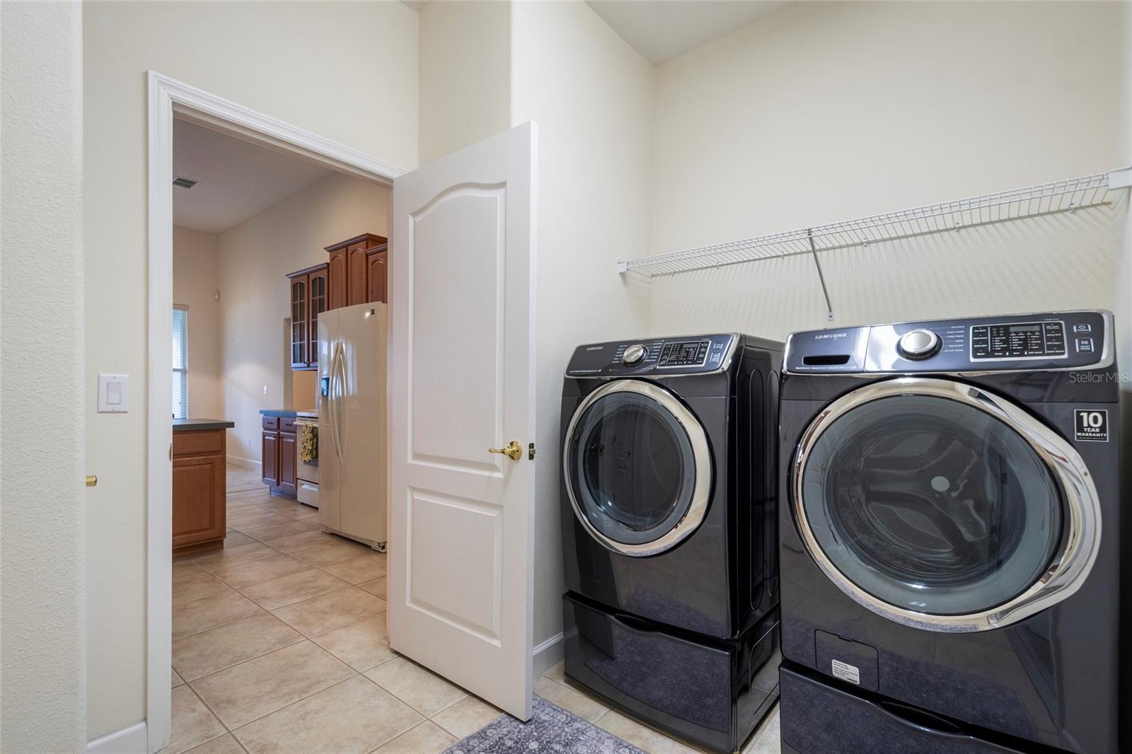 LA VINA - NONA CREST - Residential