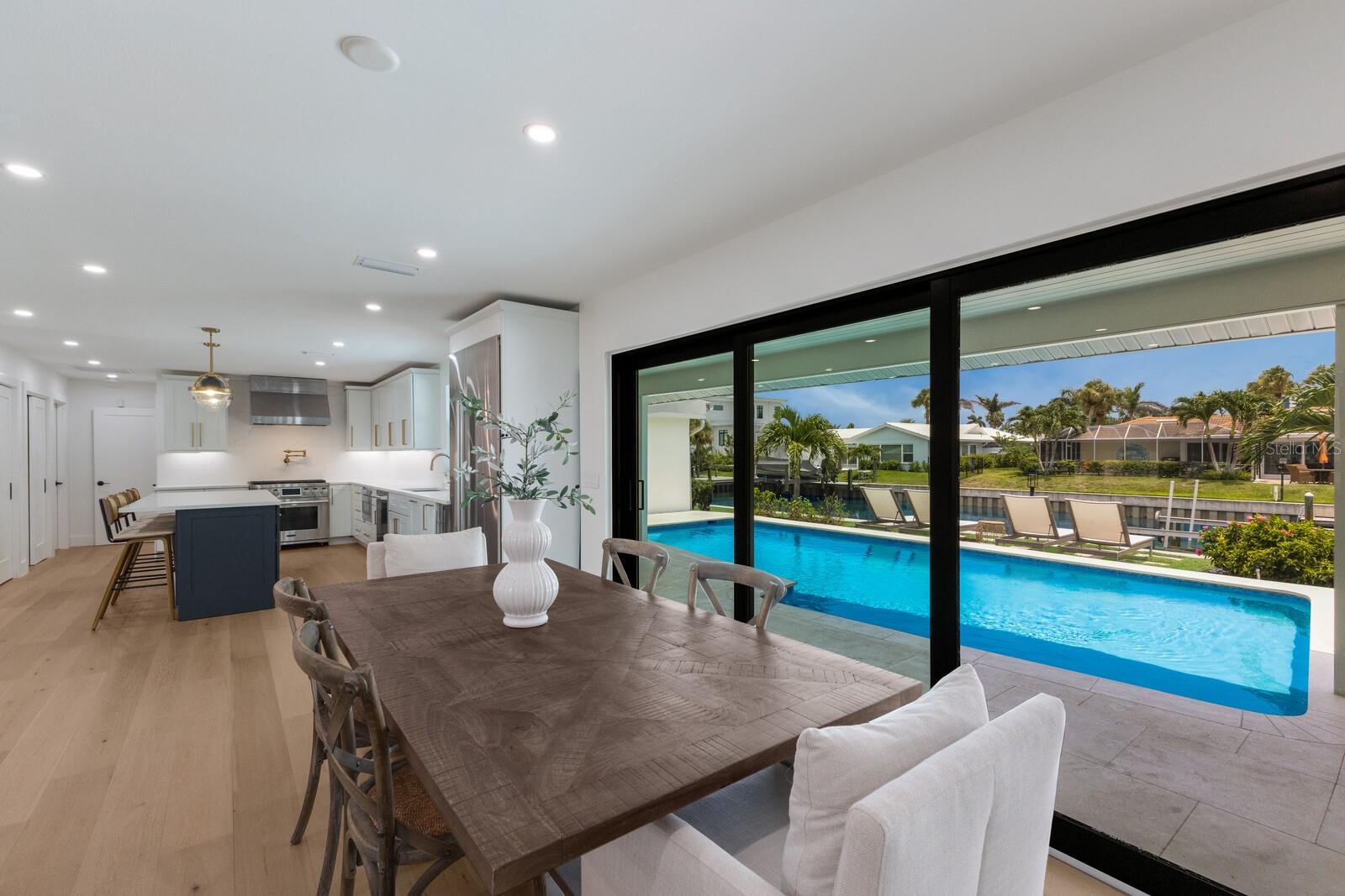 COUNTRY CLUB SHORES SEC 03 - Residential