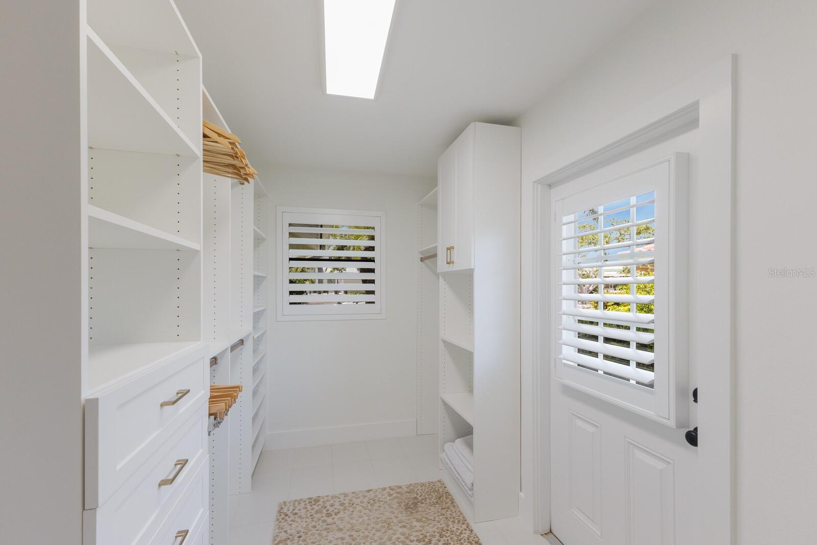 COUNTRY CLUB SHORES SEC 03 - Residential