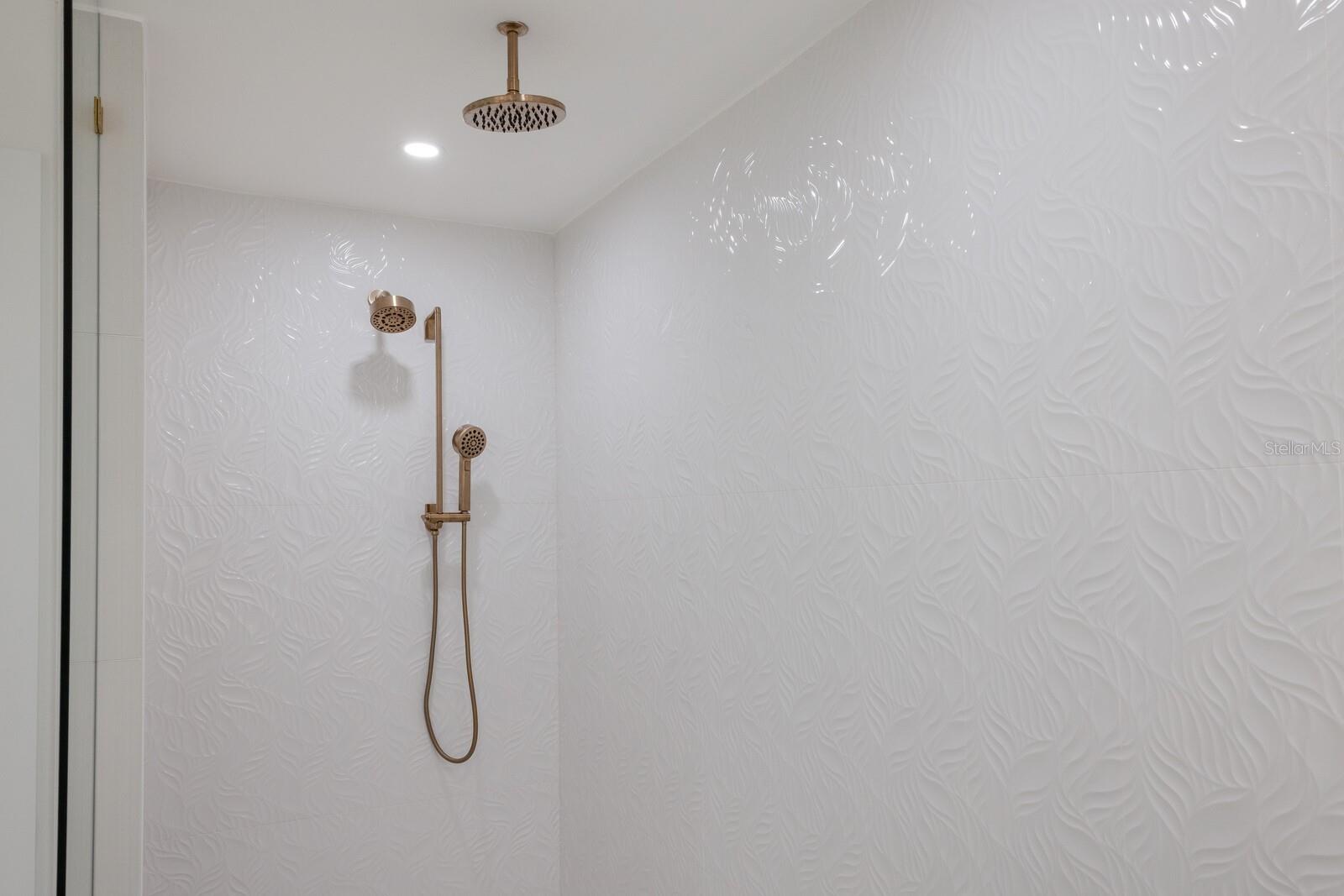 COUNTRY CLUB SHORES SEC 03 - Residential