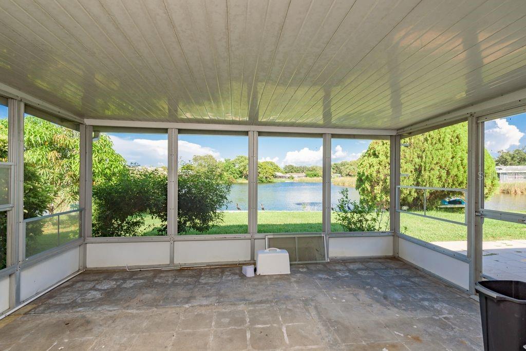 BEACON SQUARE - Residential