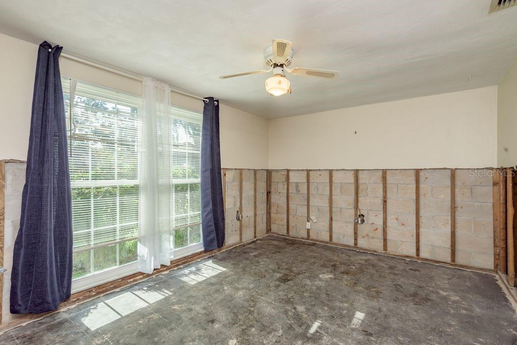 BEACON SQUARE - Residential