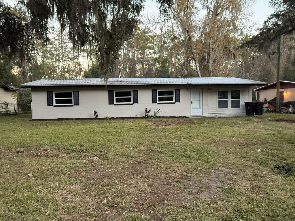 Photo of 2205 SE 46th Terrace, Gainesville, FL 32641 (MLS # GC536625)