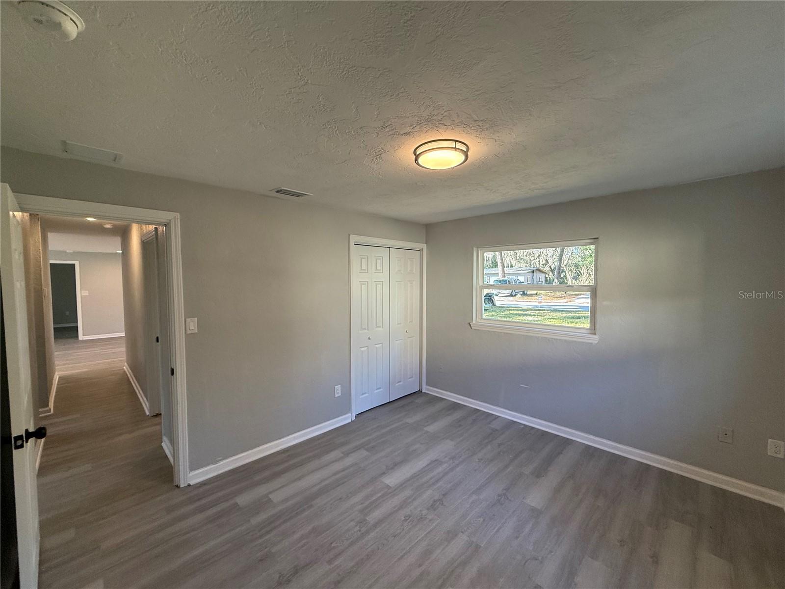 SHADY LAWN ESTATES - Residential Lease