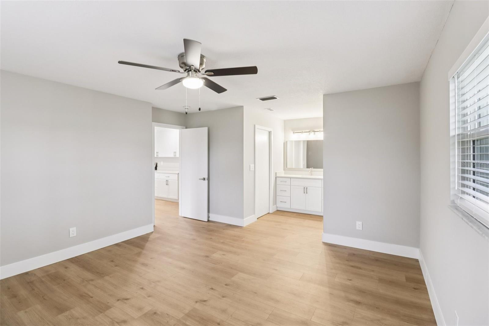 DELTONA LAKES UNIT 11 - Residential