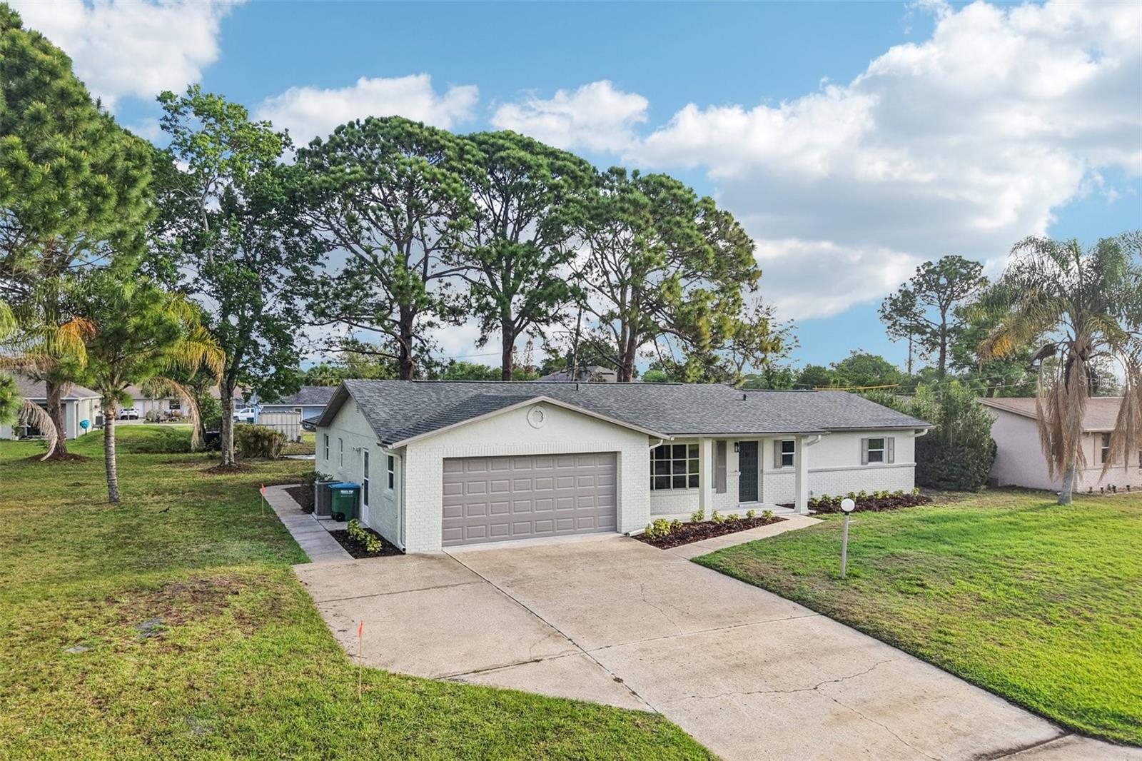 DELTONA LAKES UNIT 11 - Residential