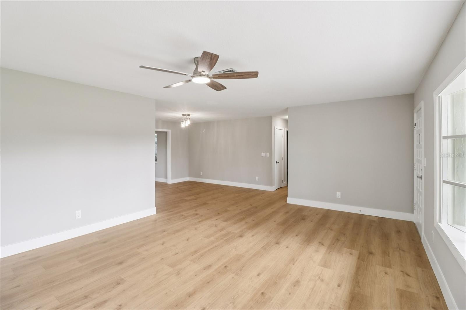 DELTONA LAKES UNIT 11 - Residential