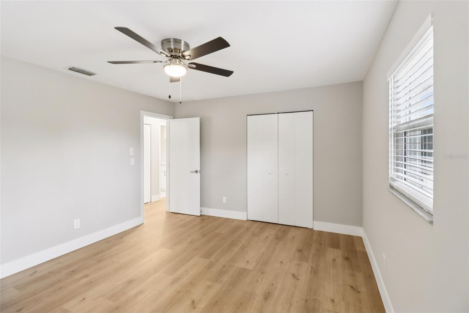 DELTONA LAKES UNIT 11 - Residential