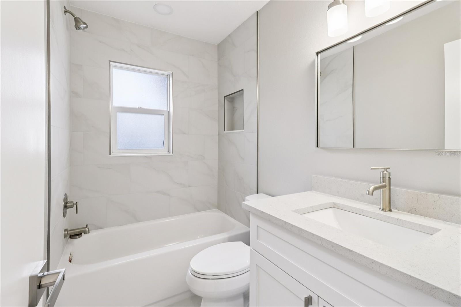 DELTONA LAKES UNIT 11 - Residential