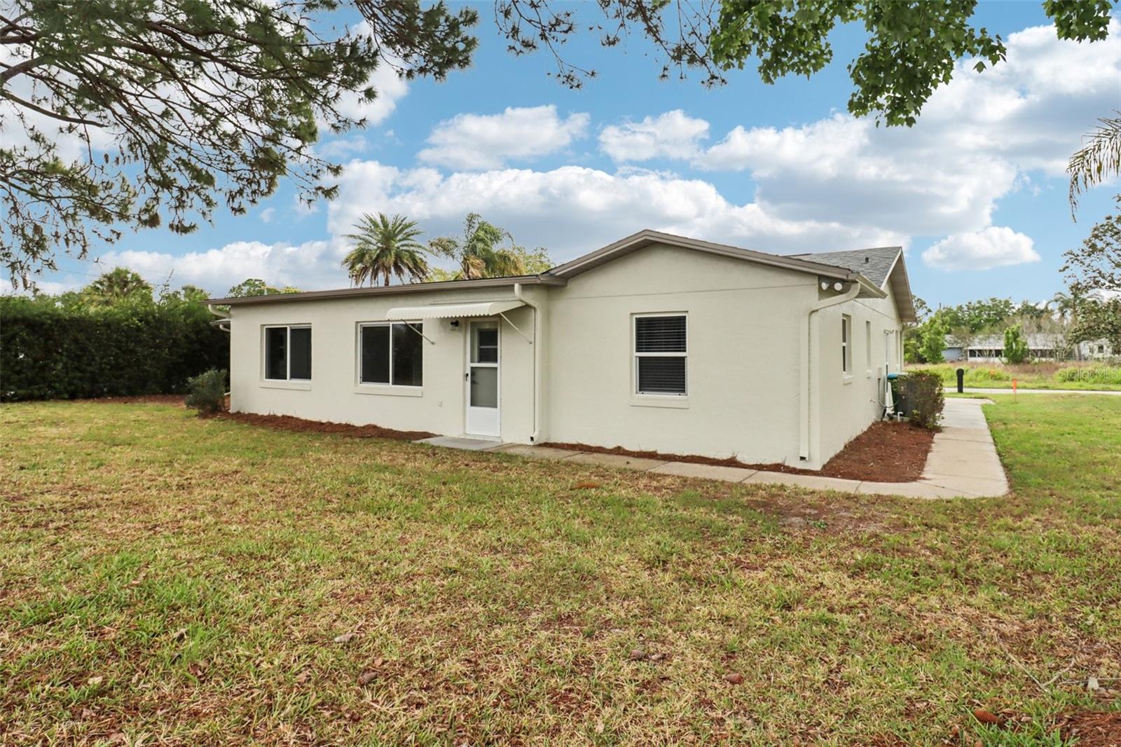 DELTONA LAKES UNIT 11 - Residential