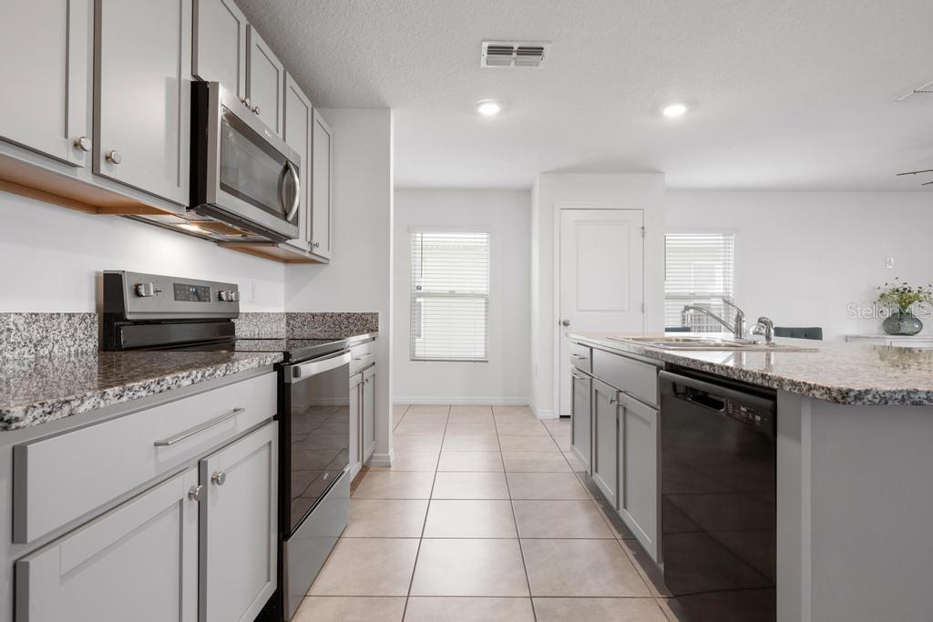 2986 GREAT ABACO WAY