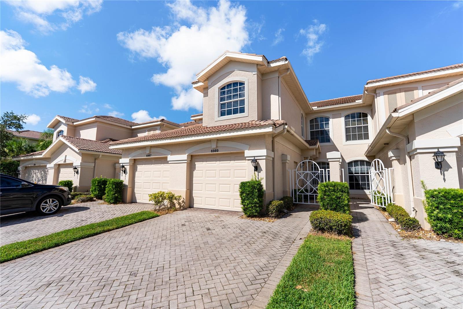 ARIELLE/PALMER RANCH SEC 03 P - Residential Lease