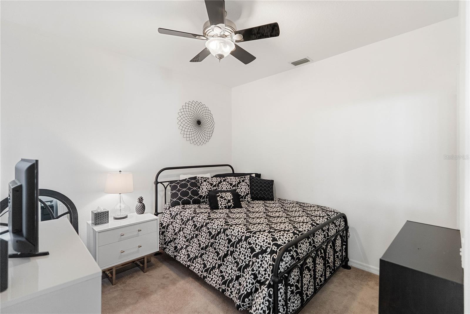 ARIELLE/PALMER RANCH SEC 03 P - Residential Lease