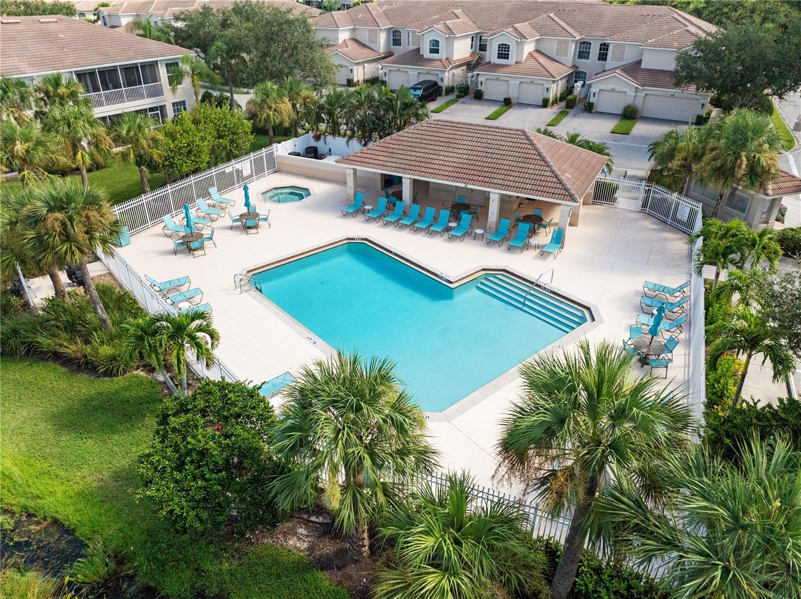 ARIELLE/PALMER RANCH SEC 03 P - Residential Lease