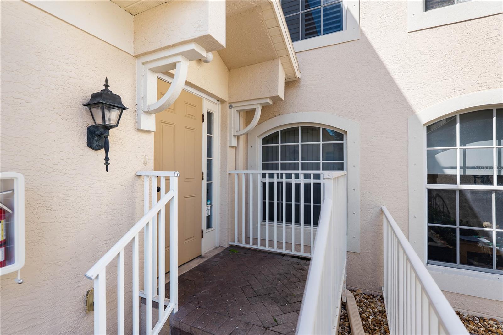 ARIELLE/PALMER RANCH SEC 03 P - Residential Lease