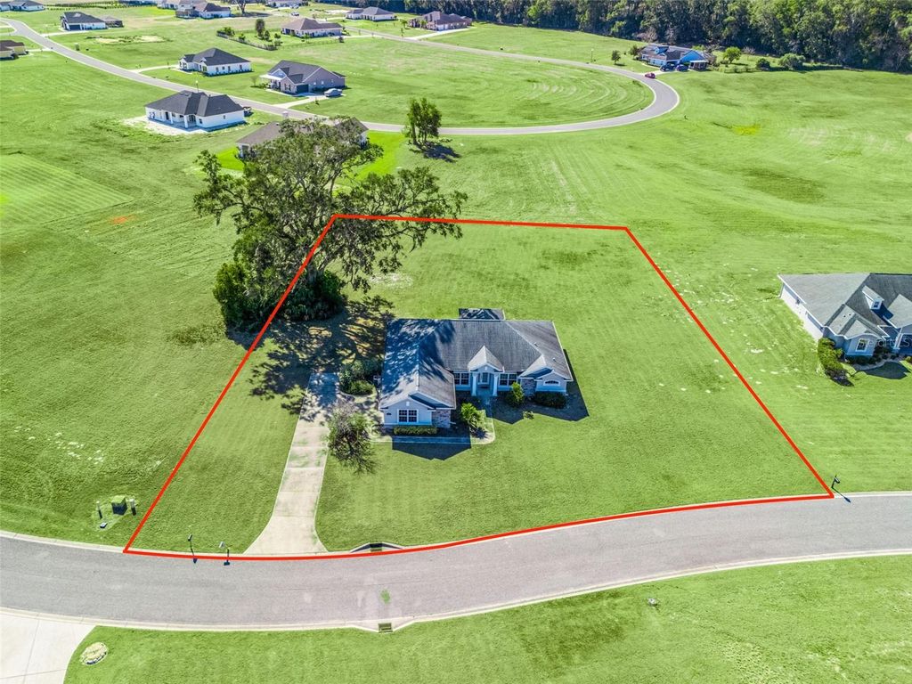 Photo of 1907 NW 85th Loop, Ocala, FL 34475 (MLS # G5107559)