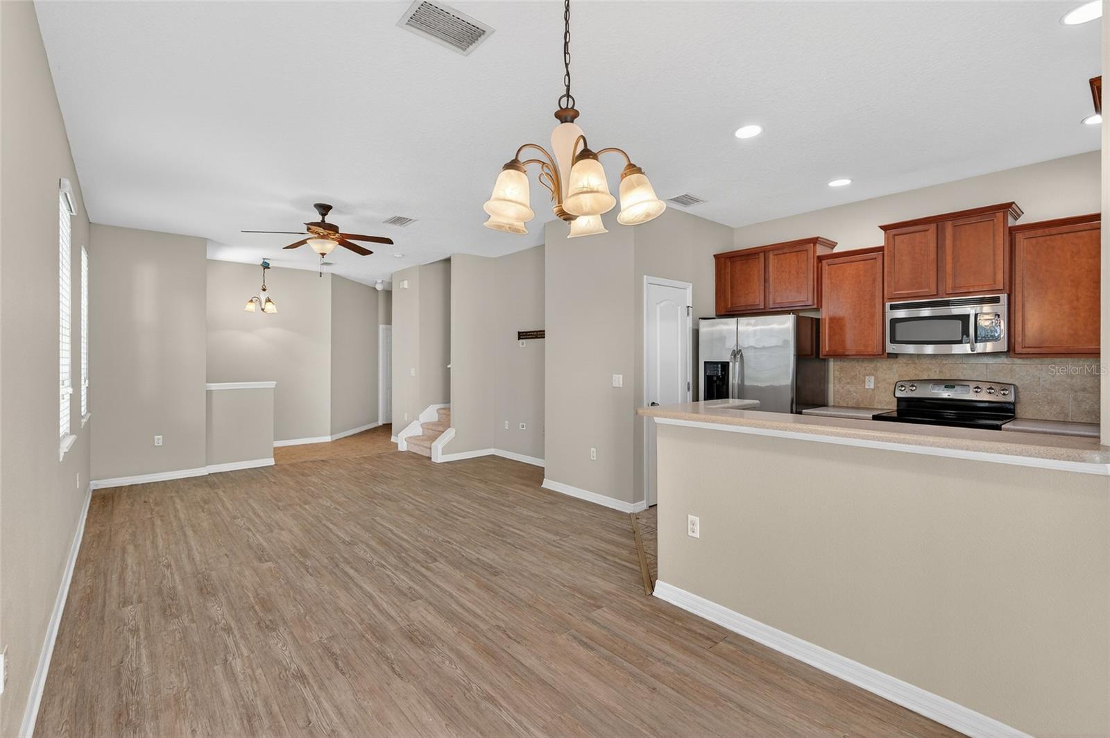 EAGLE PALM PH 02 - Residential