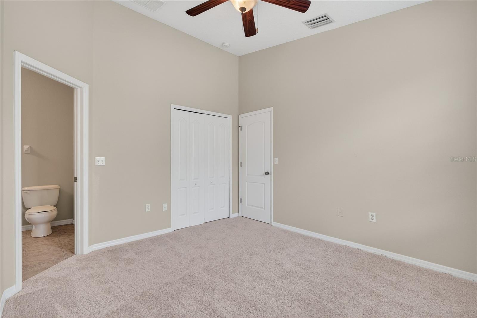 EAGLE PALM PH 02 - Residential