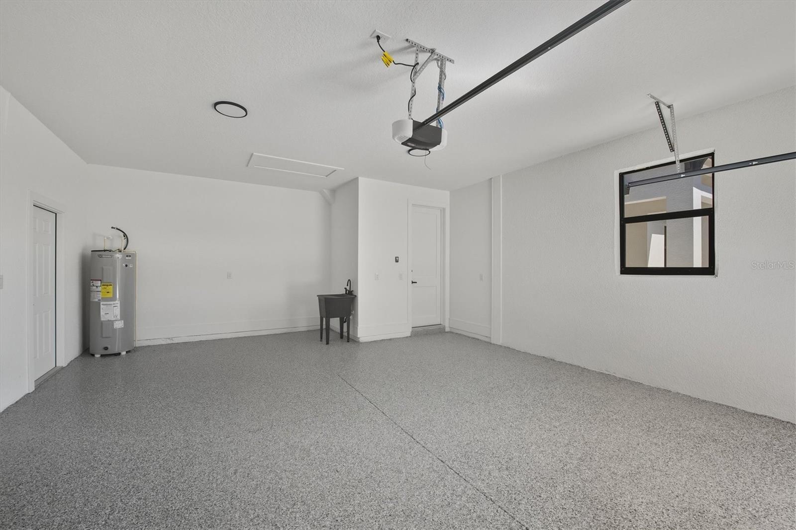 NORTH  PORT - Residential