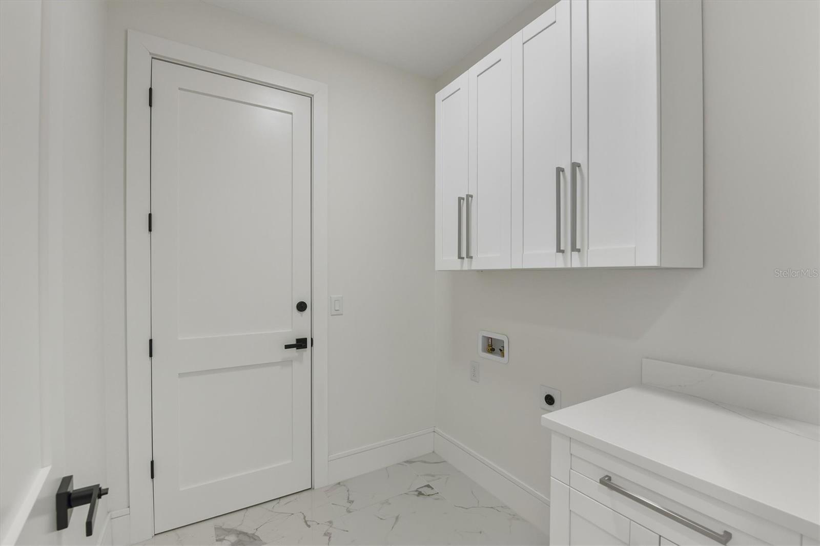 NORTH  PORT - Residential