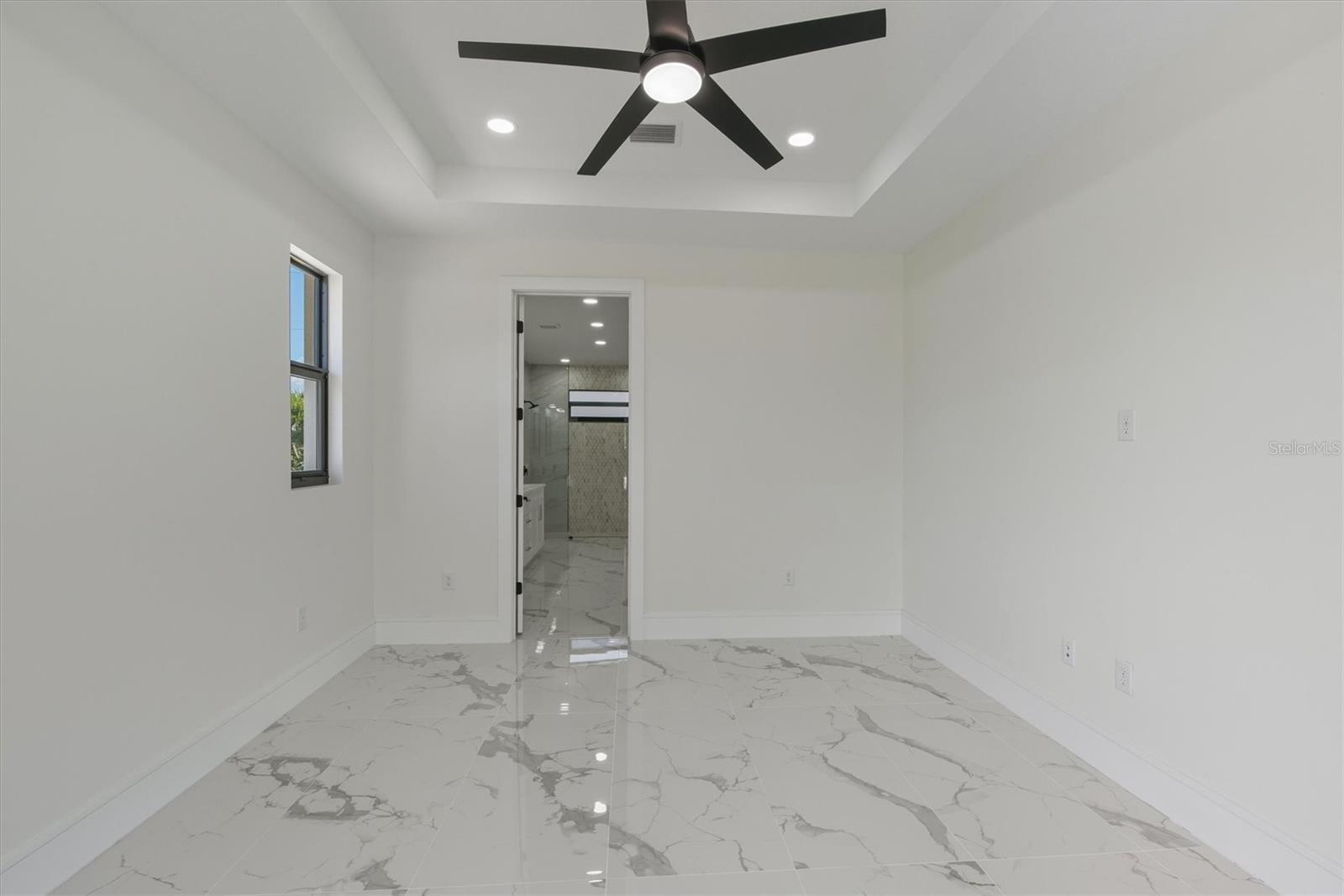 NORTH  PORT - Residential