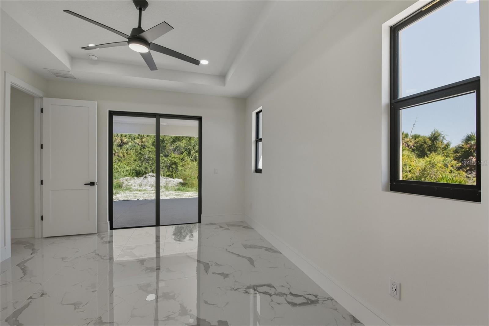 NORTH  PORT - Residential