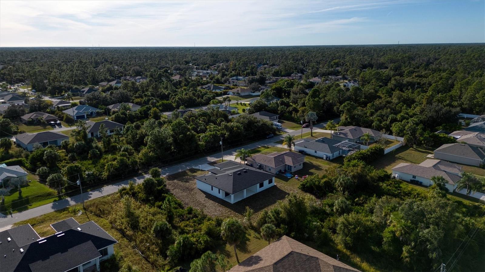 NORTH  PORT - Residential