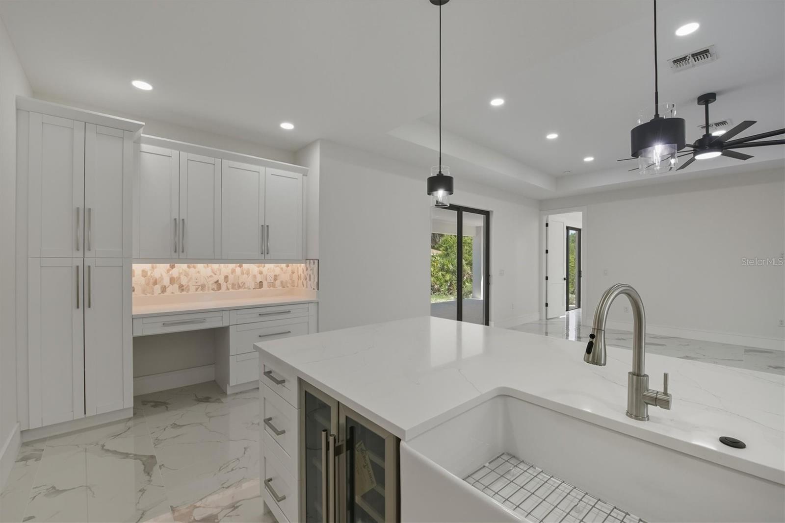 NORTH  PORT - Residential