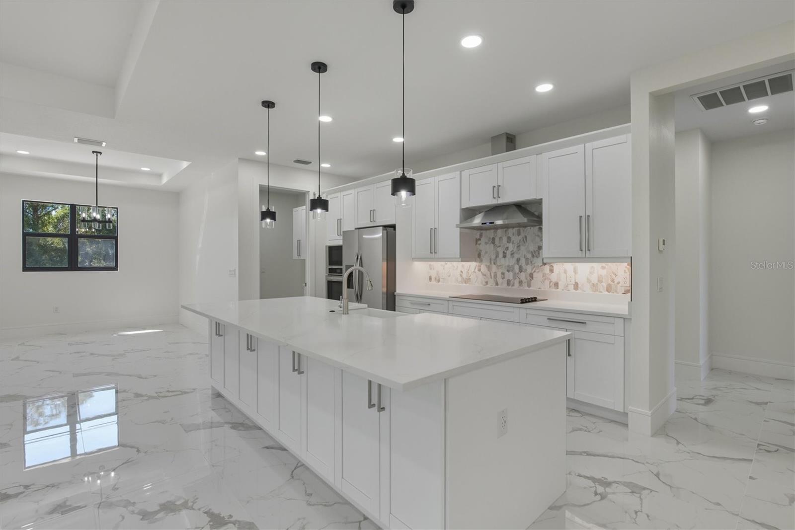 NORTH  PORT - Residential