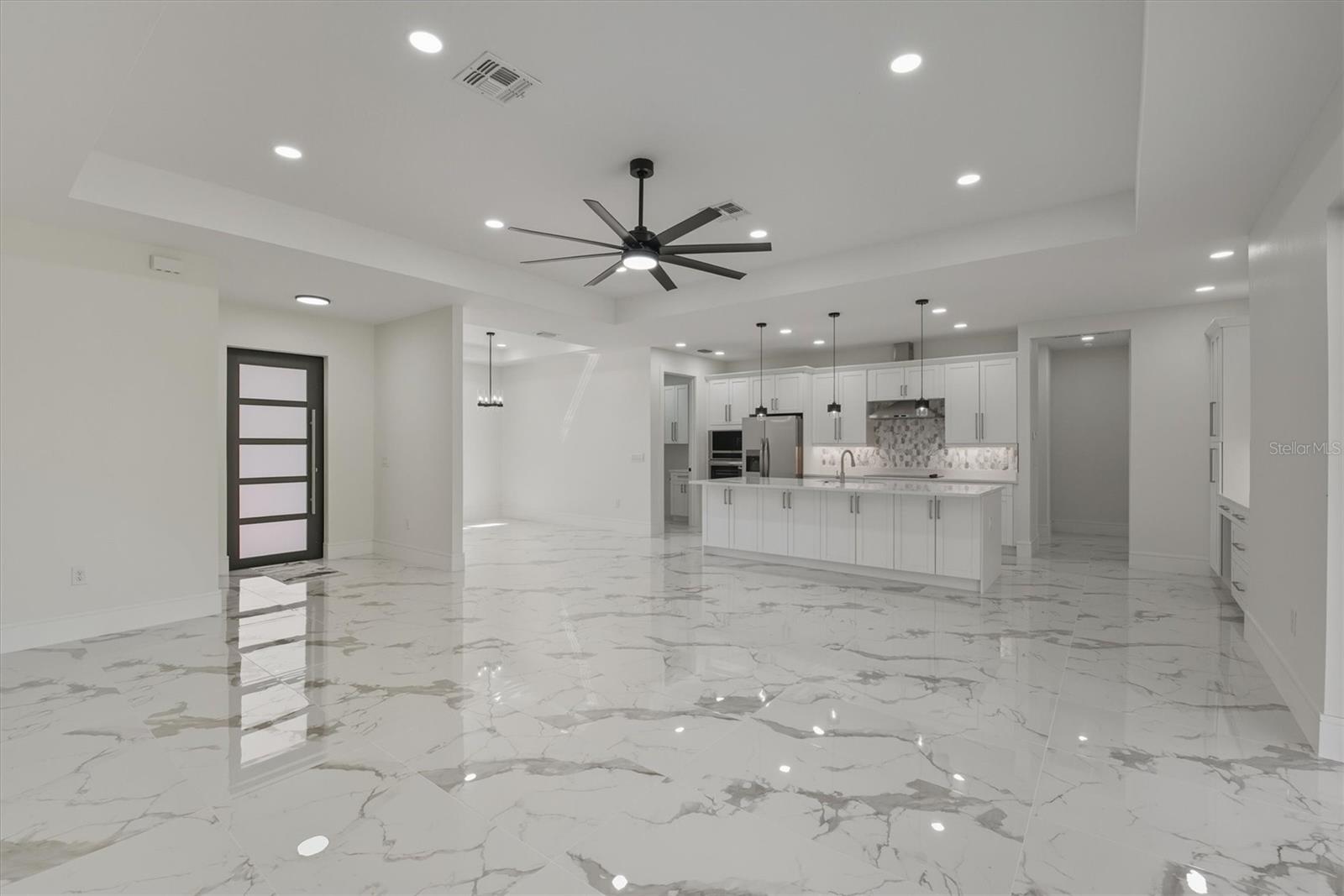 NORTH  PORT - Residential