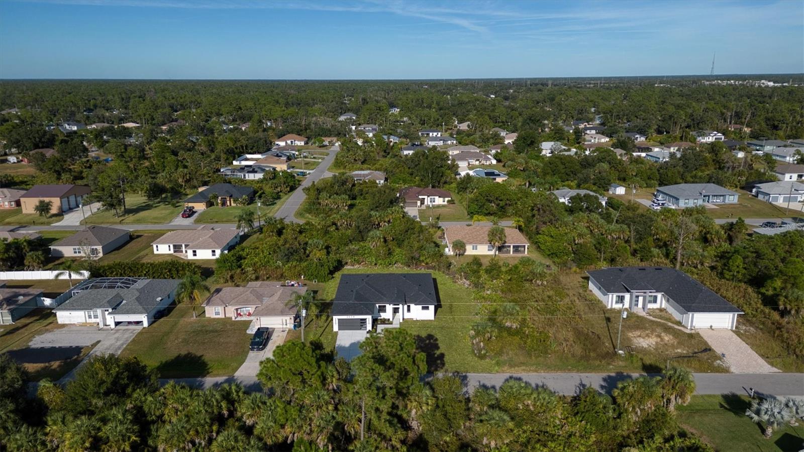 NORTH  PORT - Residential