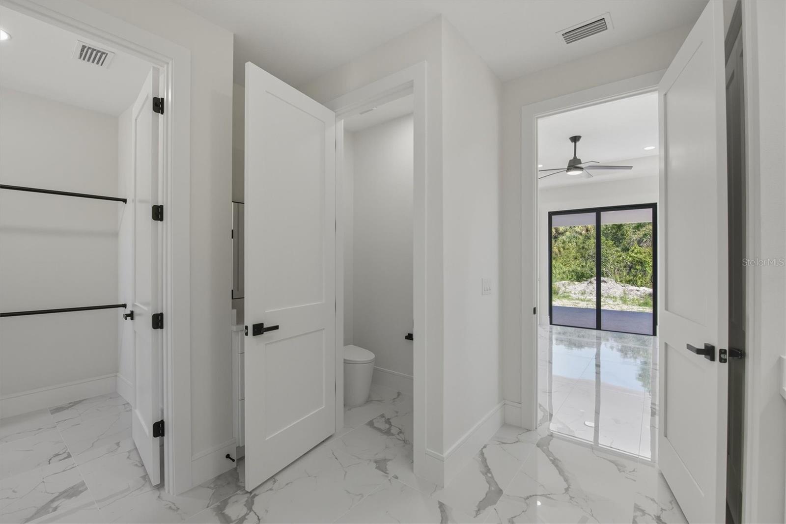 NORTH  PORT - Residential