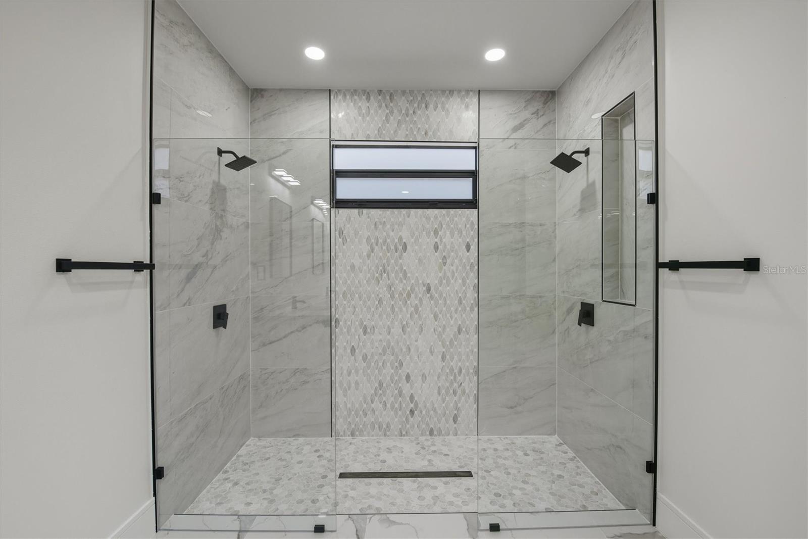 NORTH  PORT - Residential