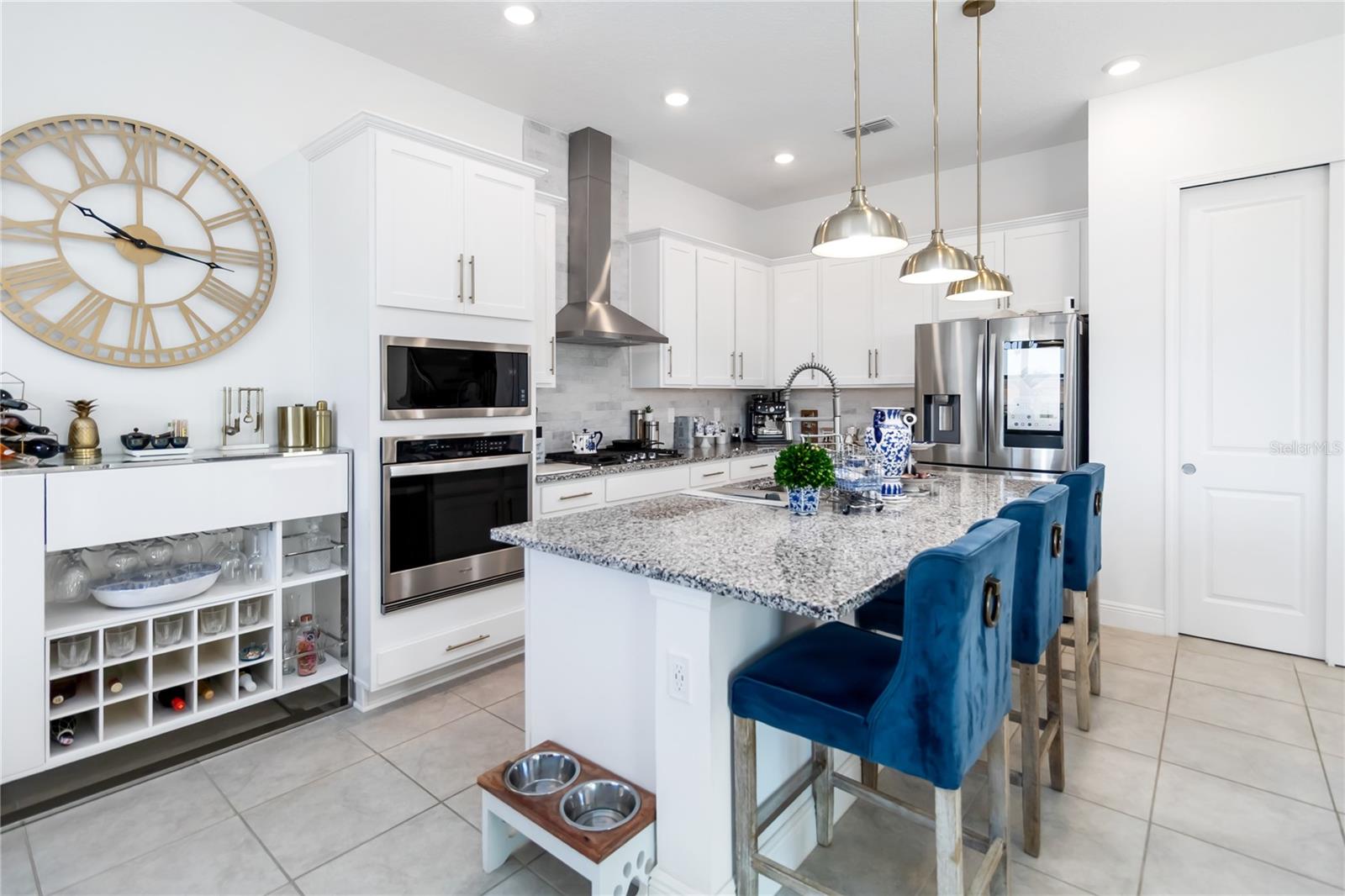 BELLA COLLINA WEST SUB - Residential