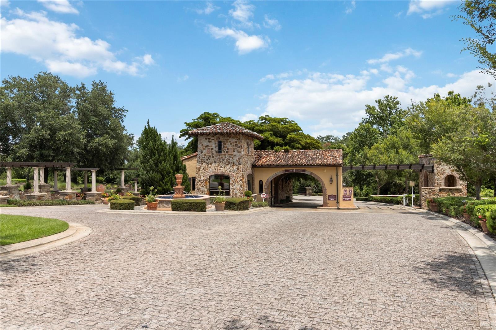 BELLA COLLINA WEST SUB - Residential