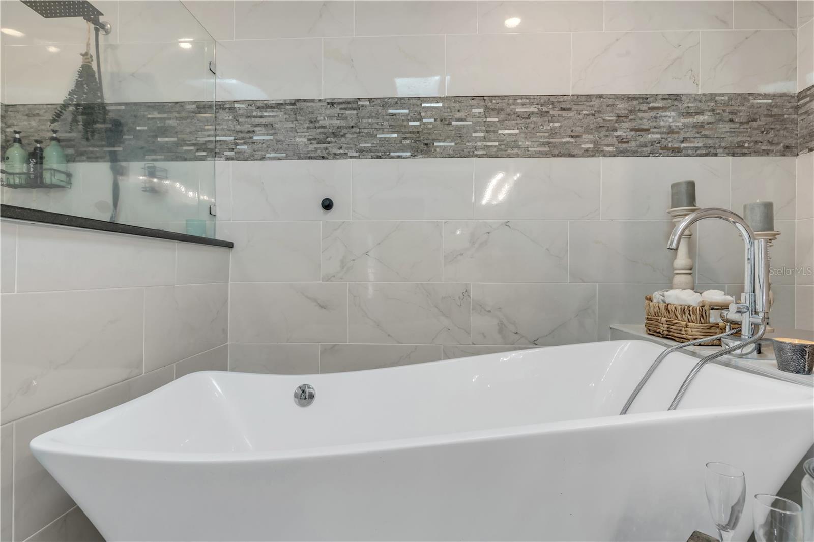 SILVER SANDS SEC B - Residential