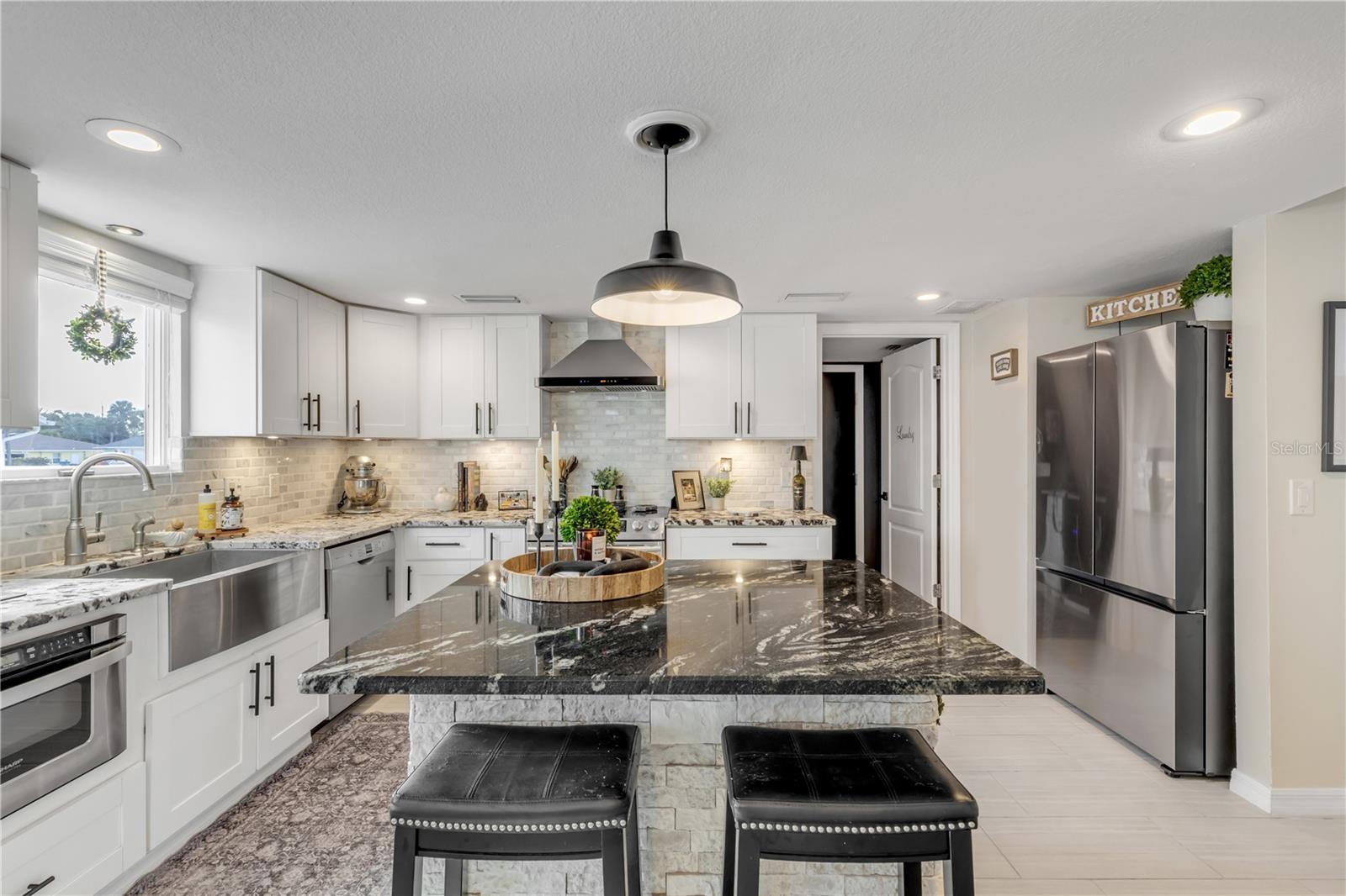 SILVER SANDS SEC B - Residential