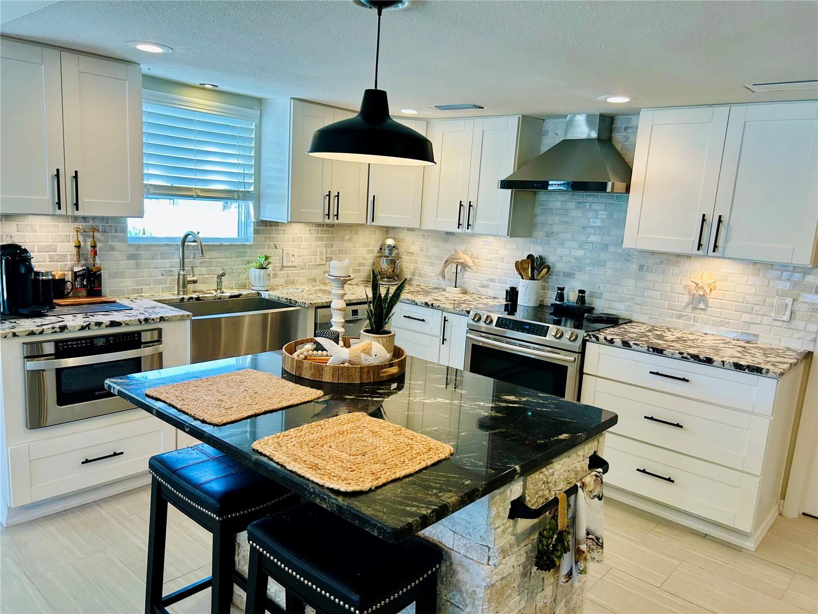 SILVER SANDS SEC B - Residential