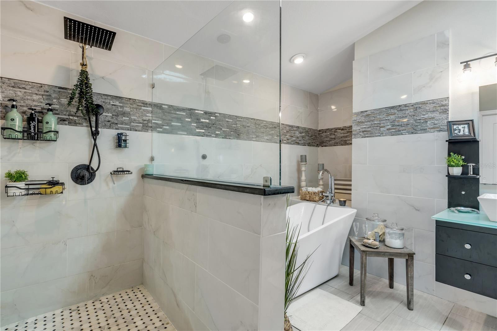 SILVER SANDS SEC B - Residential