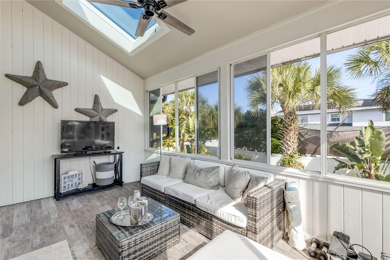 SILVER SANDS SEC B - Residential