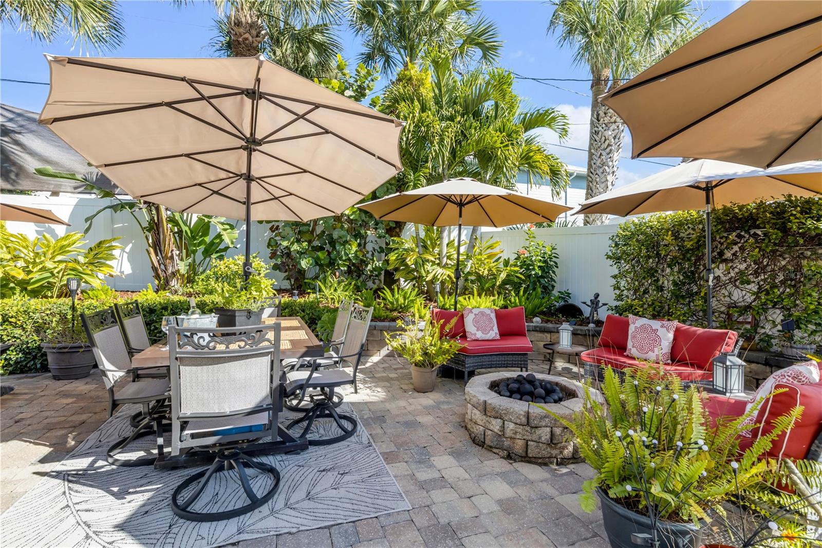 SILVER SANDS SEC B - Residential