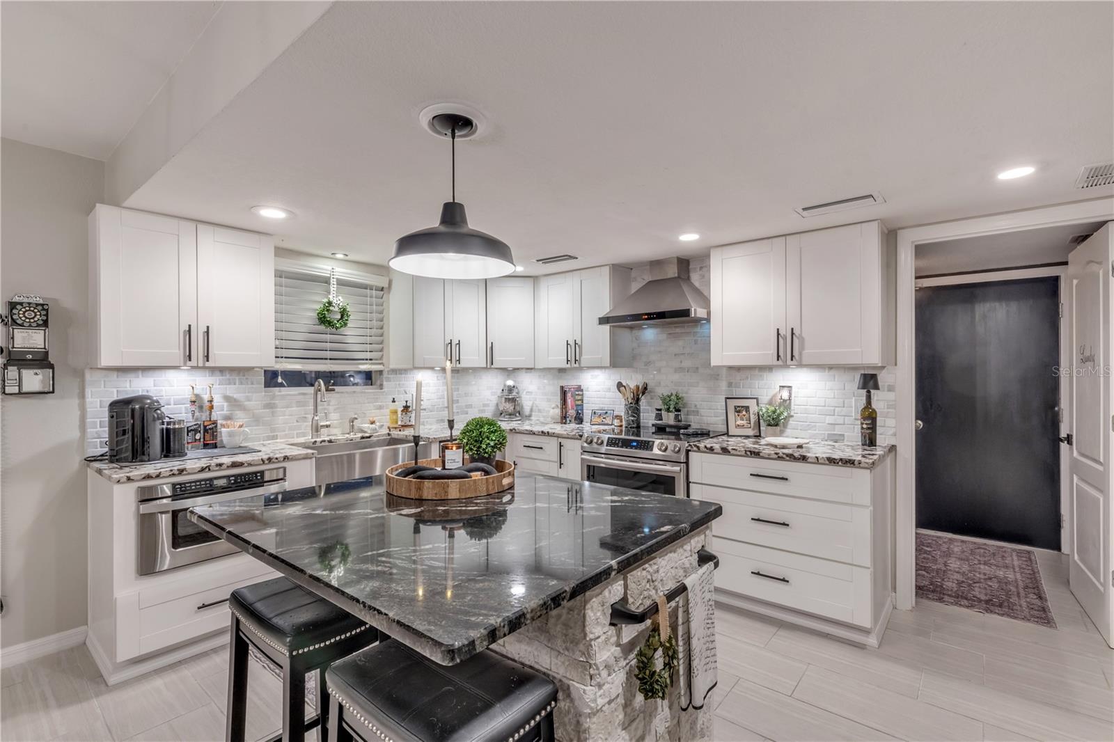 SILVER SANDS SEC B - Residential