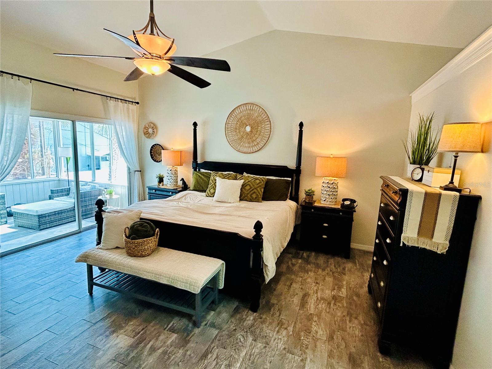 SILVER SANDS SEC B - Residential
