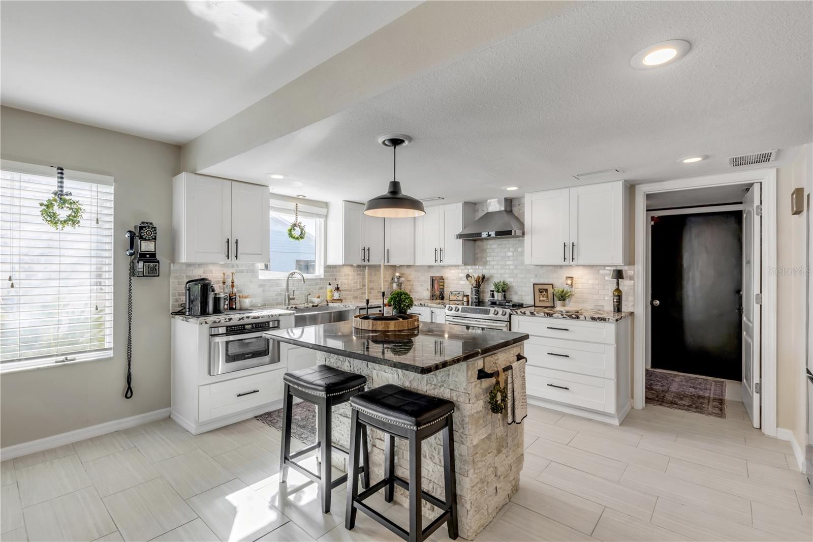 SILVER SANDS SEC B - Residential