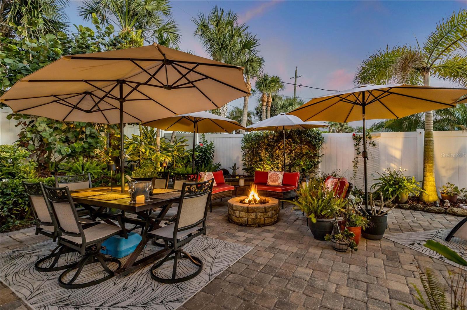 SILVER SANDS SEC B - Residential